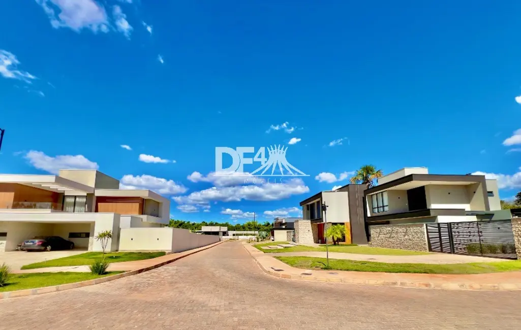 Terreno / Lote à venda, 2500m2 em Park Way, Brasilia - DF - imagem 8 Foto 8 de Terreno / Lote à venda, 2500m2 em Park Way, Brasilia - DF