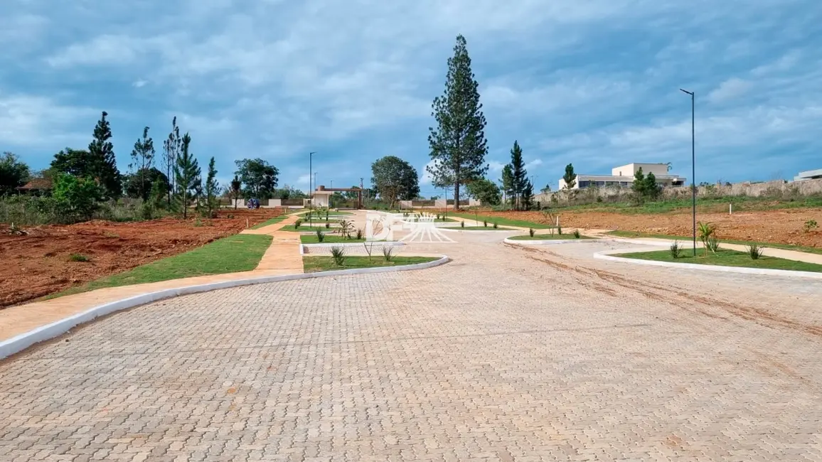 Terreno / Lote à venda, 2125m2 em Park Way, Brasilia - DF - imagem 9 Foto 9 de Terreno / Lote à venda, 2125m2 em Park Way, Brasilia - DF