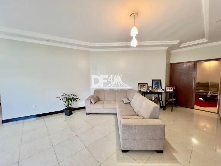 Foto 2 de Casa de Condomínio com 3 quartos à venda, 200m2 em Ponte Alta Norte (Gama), Brasilia - DF