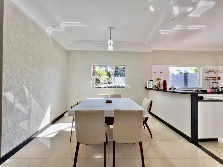 Casa de Condomínio com 3 quartos à venda, 200m2 em Ponte Alta Norte (Gama), Brasilia - DF - imagem 4 Foto 4 de Casa de Condomínio com 3 quartos à venda, 200m2 em Ponte Alta Norte (Gama), Brasilia - DF