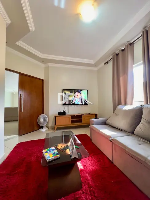 Casa de Condomínio com 3 quartos à venda, 200m2 em Ponte Alta Norte (Gama), Brasilia - DF - imagem 6 Foto 6 de Casa de Condomínio com 3 quartos à venda, 200m2 em Ponte Alta Norte (Gama), Brasilia - DF