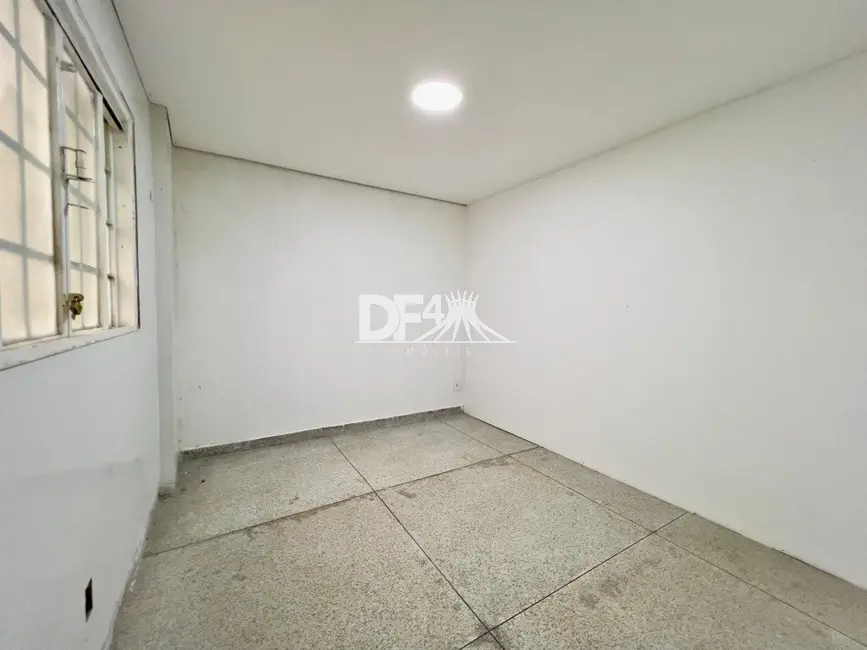 Sala Comercial para alugar, 150m2 em Setor Habitacional Vicente Pires, Brasilia - DF - imagem 3 Foto 3 de Sala Comercial para alugar, 150m2 em Setor Habitacional Vicente Pires, Brasilia - DF