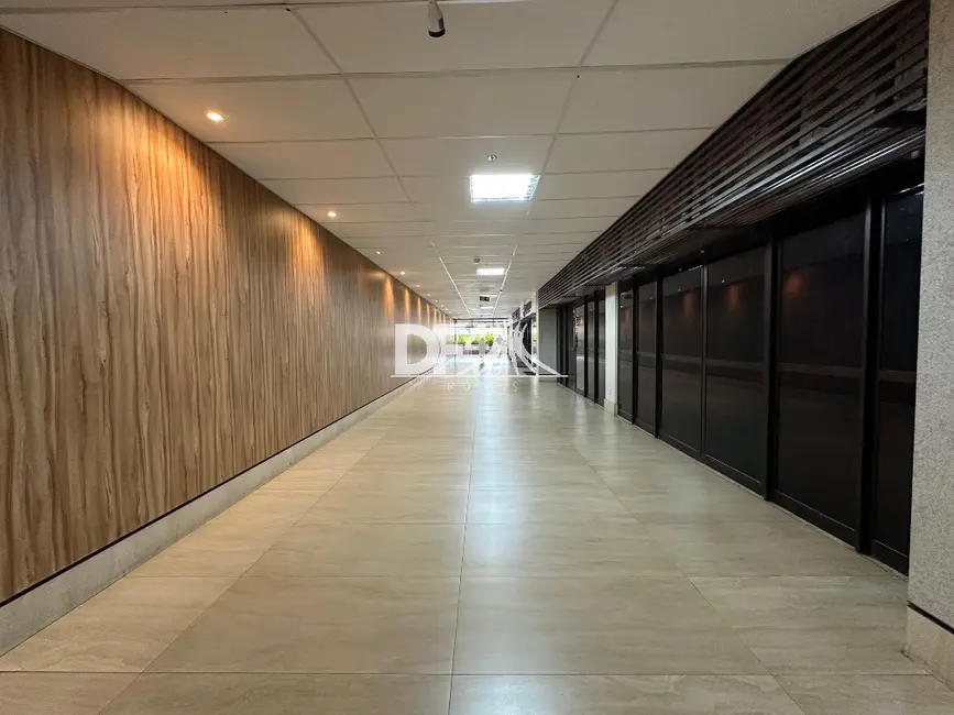 Sala Comercial para alugar, 33m2 em Asa Sul, Brasilia - DF - imagem 3 Foto 3 de Sala Comercial para alugar, 33m2 em Asa Sul, Brasilia - DF