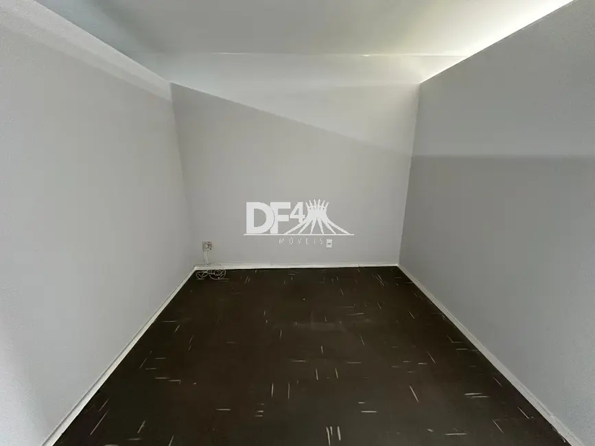Sala Comercial para alugar, 33m2 em Asa Sul, Brasilia - DF - imagem 7 Foto 7 de Sala Comercial para alugar, 33m2 em Asa Sul, Brasilia - DF