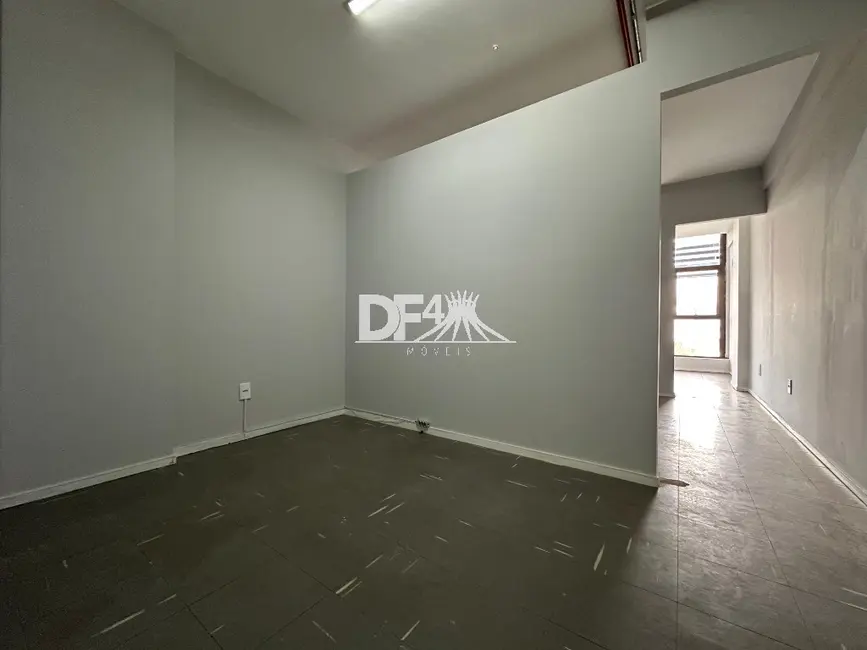 Sala Comercial para alugar, 33m2 em Asa Sul, Brasilia - DF - imagem 3 Foto 3 de Sala Comercial para alugar, 33m2 em Asa Sul, Brasilia - DF