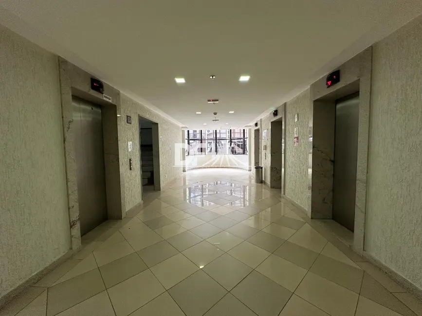 Sala Comercial para alugar, 33m2 em Asa Sul, Brasilia - DF - imagem 2 Foto 2 de Sala Comercial para alugar, 33m2 em Asa Sul, Brasilia - DF