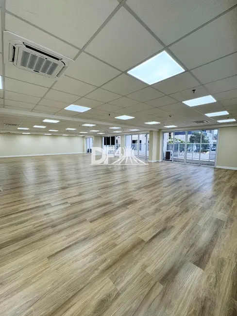 Sala Comercial para alugar, 255m2 em Asa Sul, Brasilia - DF - imagem 5 Foto 5 de Sala Comercial para alugar, 255m2 em Asa Sul, Brasilia - DF