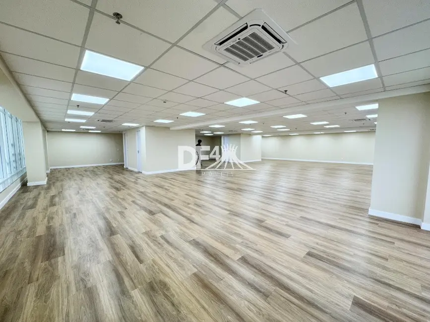 Sala Comercial para alugar, 255m2 em Asa Sul, Brasilia - DF - imagem 8 Foto 8 de Sala Comercial para alugar, 255m2 em Asa Sul, Brasilia - DF