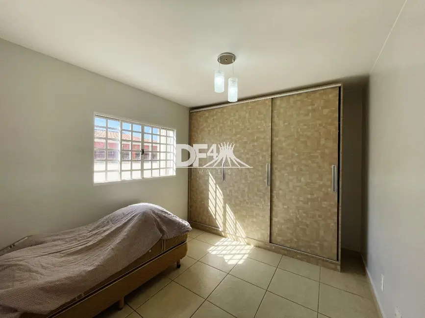 Foto 25 de Casa com 5 quartos à venda, 260m2 em Taguatinga Norte (Taguatinga), Brasilia - DF