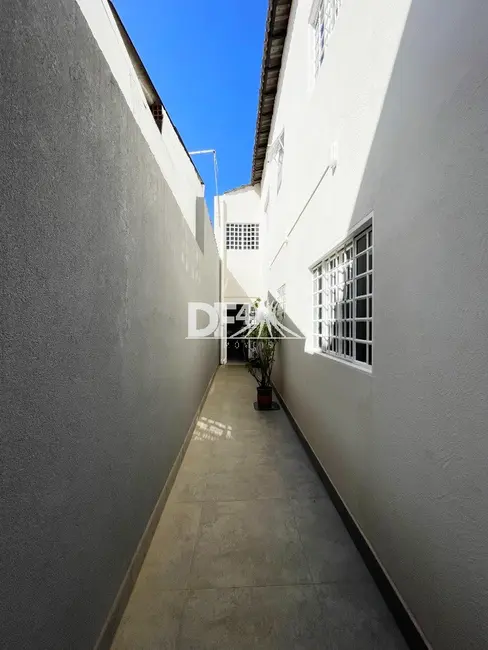 Foto 35 de Casa com 5 quartos à venda, 260m2 em Taguatinga Norte (Taguatinga), Brasilia - DF