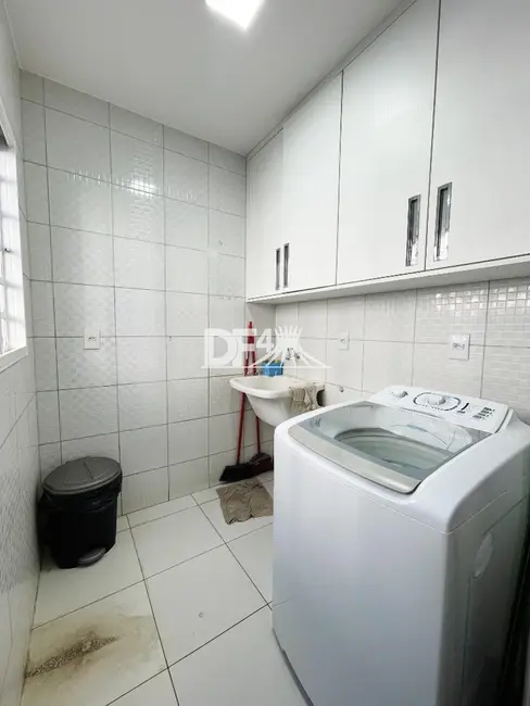 Foto 16 de Casa com 5 quartos à venda, 260m2 em Taguatinga Norte (Taguatinga), Brasilia - DF