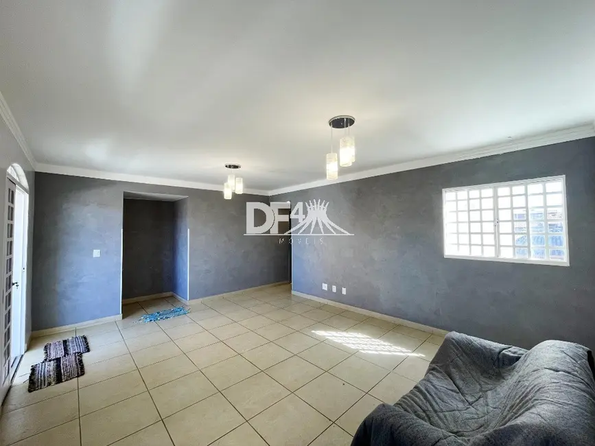 Casa com 5 quartos à venda, 260m2 em Taguatinga Norte (Taguatinga), Brasilia - DF - imagem 8 Foto 8 de Casa com 5 quartos à venda, 260m2 em Taguatinga Norte (Taguatinga), Brasilia - DF