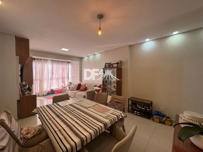 Foto 8 de Apartamento com 4 quartos à venda, 100m2 em Guará II, Brasilia - DF