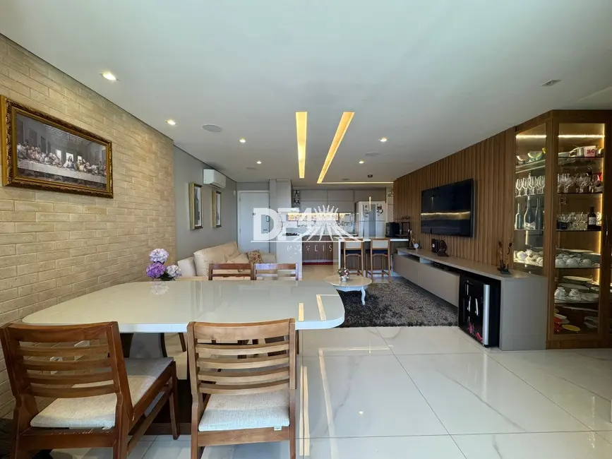 Foto 3 de Apartamento com 2 quartos à venda, 100m2 em Guará II, Brasilia - DF