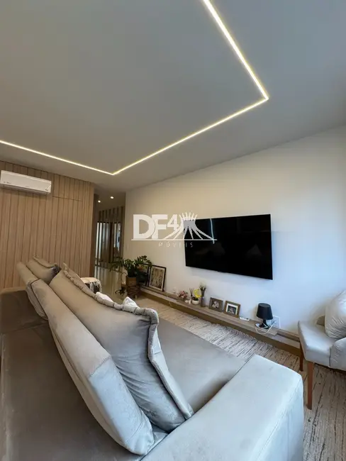 Apartamento com 3 quartos à venda, 122m2 em Brasilia - DF - imagem 6 Foto 6 de Apartamento com 3 quartos à venda, 122m2 em Brasilia - DF