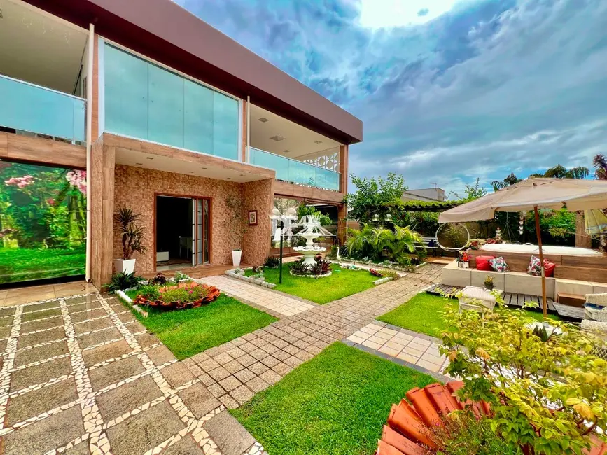 Foto 7 de Casa de Condomínio com 3 quartos à venda, 400m2 em Brasilia - DF