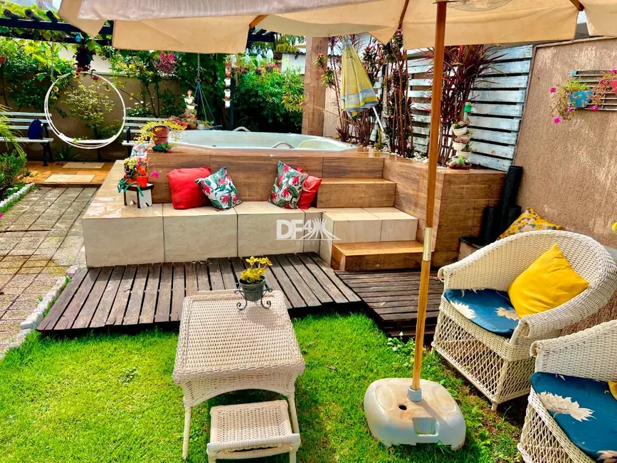 Foto 5 de Casa de Condomínio com 3 quartos à venda, 400m2 em Brasilia - DF