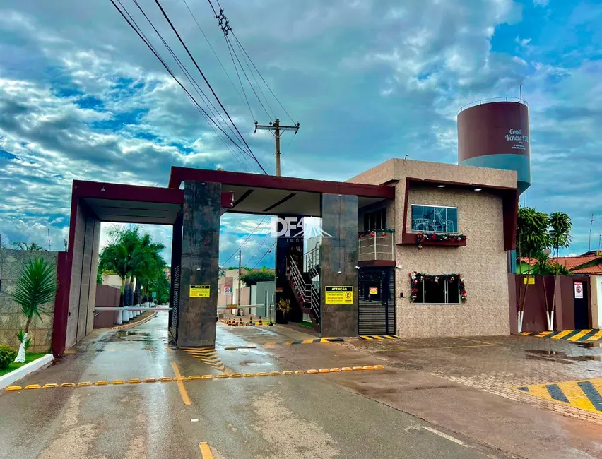 Foto 1 de Casa de Condomínio com 3 quartos à venda, 400m2 em Brasilia - DF
