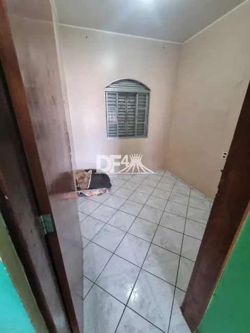 Foto 21 de Casa com 8 quartos à venda, 135m2 em Ceilândia Sul (Ceilândia), Brasilia - DF