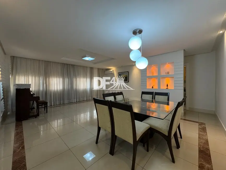 Foto 9 de Apartamento com 4 quartos à venda, 175m2 em Asa Sul, Brasilia - DF