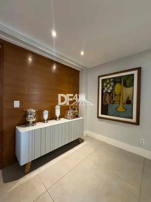 Casa de Condomínio com 4 quartos à venda, 400m2 em Setor Habitacional Samambaia (Vicente Pires), Brasilia - DF - imagem 4 Foto 4 de Casa de Condomínio com 4 quartos à venda, 400m2 em Setor Habitacional Samambaia (Vicente Pires), Brasilia - DF