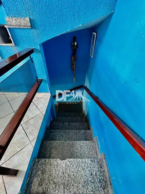 Casa com 4 quartos à venda, 200m2 em Samambaia Sul (Samambaia), Brasilia - DF - imagem 2 Foto 2 de Casa com 4 quartos à venda, 200m2 em Samambaia Sul (Samambaia), Brasilia - DF