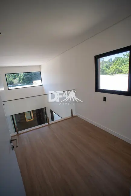 Casa com 5 quartos à venda, 977m2 em Setor de Habitações Individuais Norte, Brasilia - DF - imagem 8 Foto 8 de Casa com 5 quartos à venda, 977m2 em Setor de Habitações Individuais Norte, Brasilia - DF