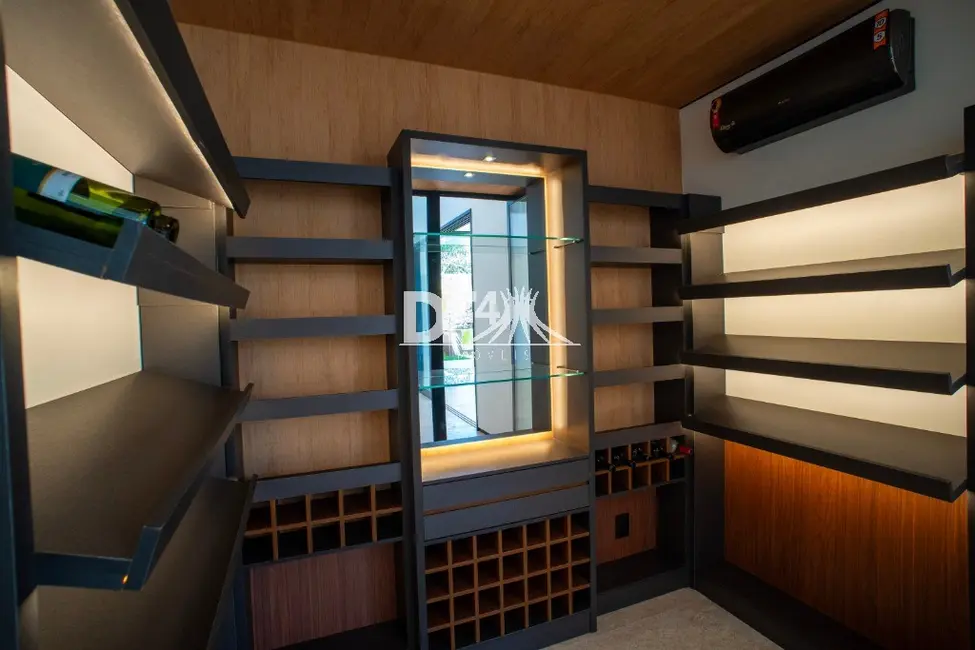 Foto 24 de Casa com 5 quartos à venda, 977m2 em Setor de Habitações Individuais Norte, Brasilia - DF