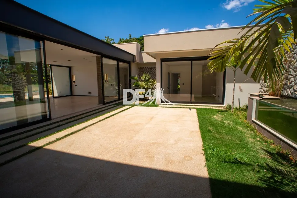 Foto 36 de Casa com 5 quartos à venda, 977m2 em Setor de Habitações Individuais Norte, Brasilia - DF