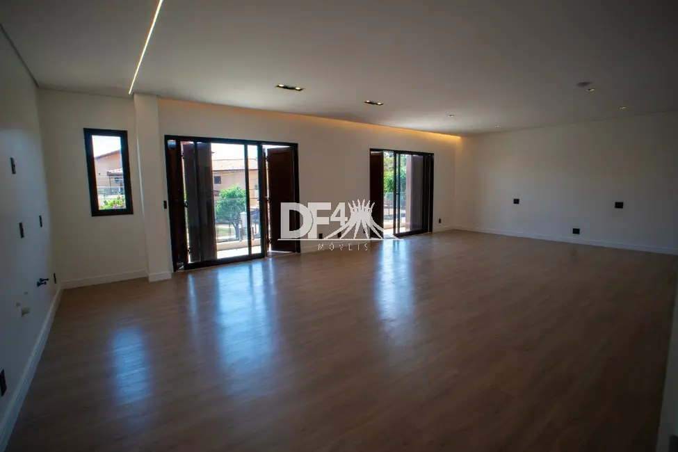 Casa com 5 quartos à venda, 977m2 em Setor de Habitações Individuais Norte, Brasilia - DF - imagem 9 Foto 9 de Casa com 5 quartos à venda, 977m2 em Setor de Habitações Individuais Norte, Brasilia - DF