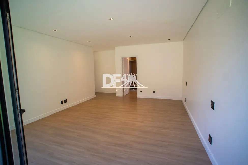 Foto 29 de Casa com 5 quartos à venda, 977m2 em Setor de Habitações Individuais Norte, Brasilia - DF