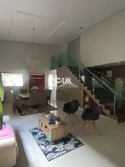 Casa de Condomínio com 3 quartos à venda, 500m2 em Setor Habitacional Vicente Pires, Brasilia - DF - imagem 8 Foto 8 de Casa de Condomínio com 3 quartos à venda, 500m2 em Setor Habitacional Vicente Pires, Brasilia - DF