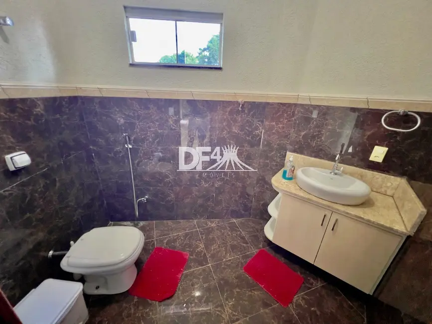 Casa de Condomínio com 3 quartos à venda, 800m2 em Ponte Alta Norte (Gama), Brasilia - DF - imagem 9 Foto 9 de Casa de Condomínio com 3 quartos à venda, 800m2 em Ponte Alta Norte (Gama), Brasilia - DF