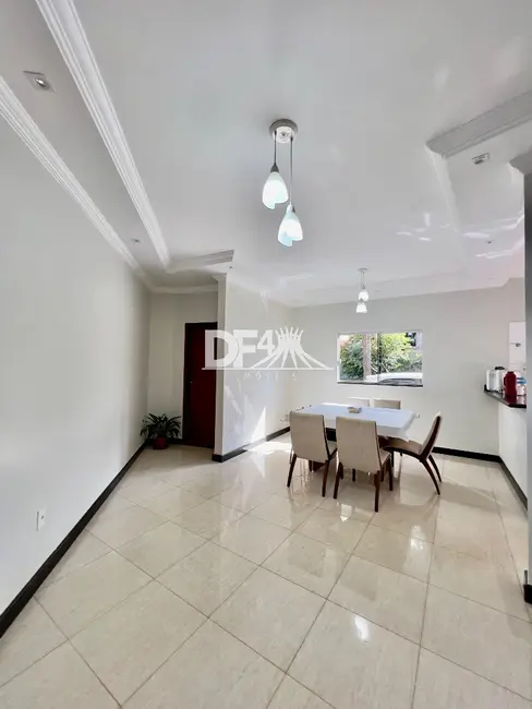 Casa de Condomínio com 3 quartos à venda, 800m2 em Ponte Alta Norte (Gama), Brasilia - DF - imagem 8 Foto 8 de Casa de Condomínio com 3 quartos à venda, 800m2 em Ponte Alta Norte (Gama), Brasilia - DF