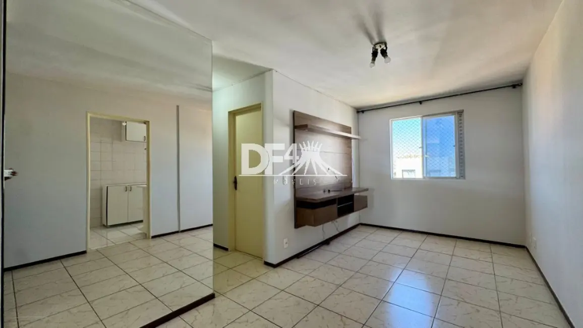 Foto 2 de Apartamento com 2 quartos à venda, 67m2 em Guará II, Brasilia - DF