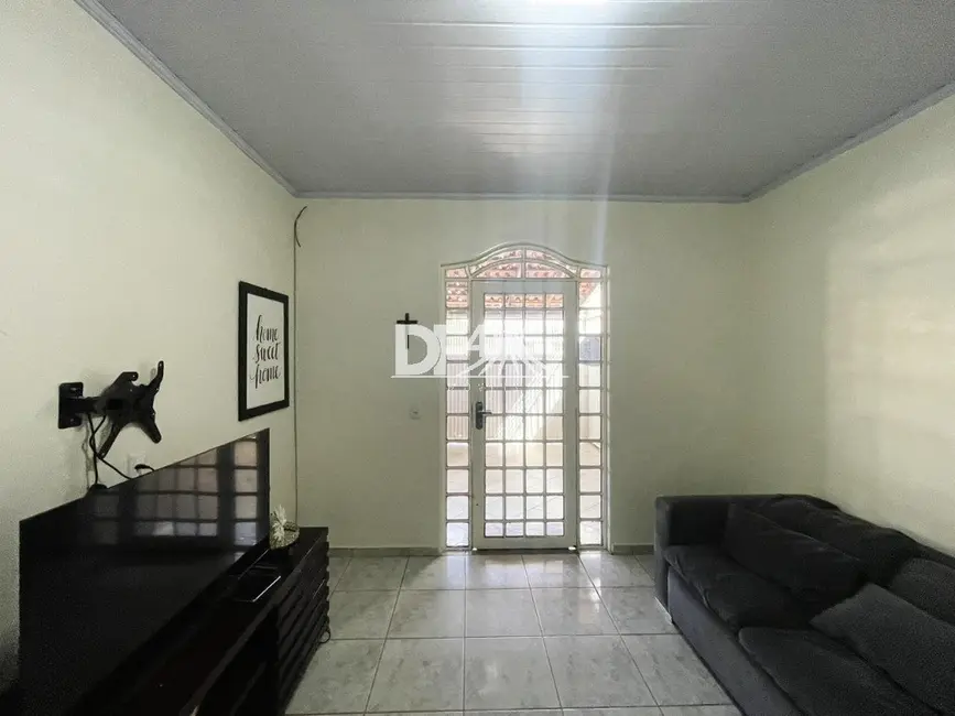 Foto 2 de Casa com 4 quartos à venda, 126m2 em Ceilândia Norte (Ceilândia), Brasilia - DF