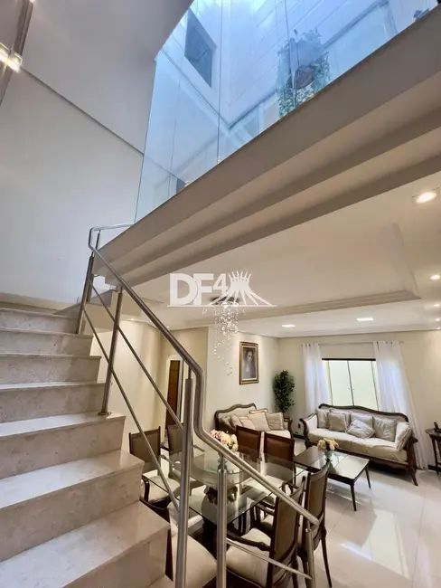 Casa de Condomínio com 4 quartos à venda, 400m2 em Setor Habitacional Vicente Pires, Brasilia - DF - imagem 9 Foto 9 de Casa de Condomínio com 4 quartos à venda, 400m2 em Setor Habitacional Vicente Pires, Brasilia - DF