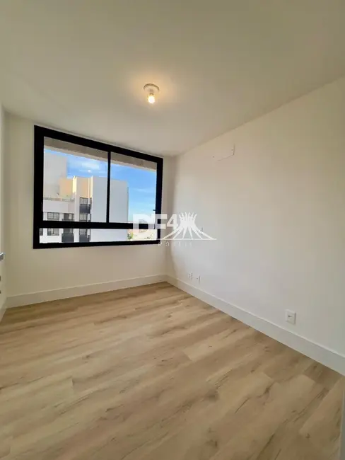 Foto 9 de Apartamento com 3 quartos à venda, 97m2 em Guará II, Brasilia - DF