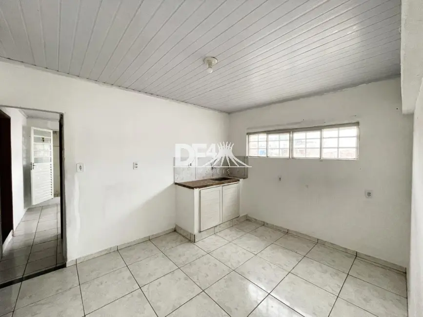 Foto 5 de Casa com 3 quartos para alugar, 90m2 em Ceilândia Norte (Ceilândia), Brasilia - DF
