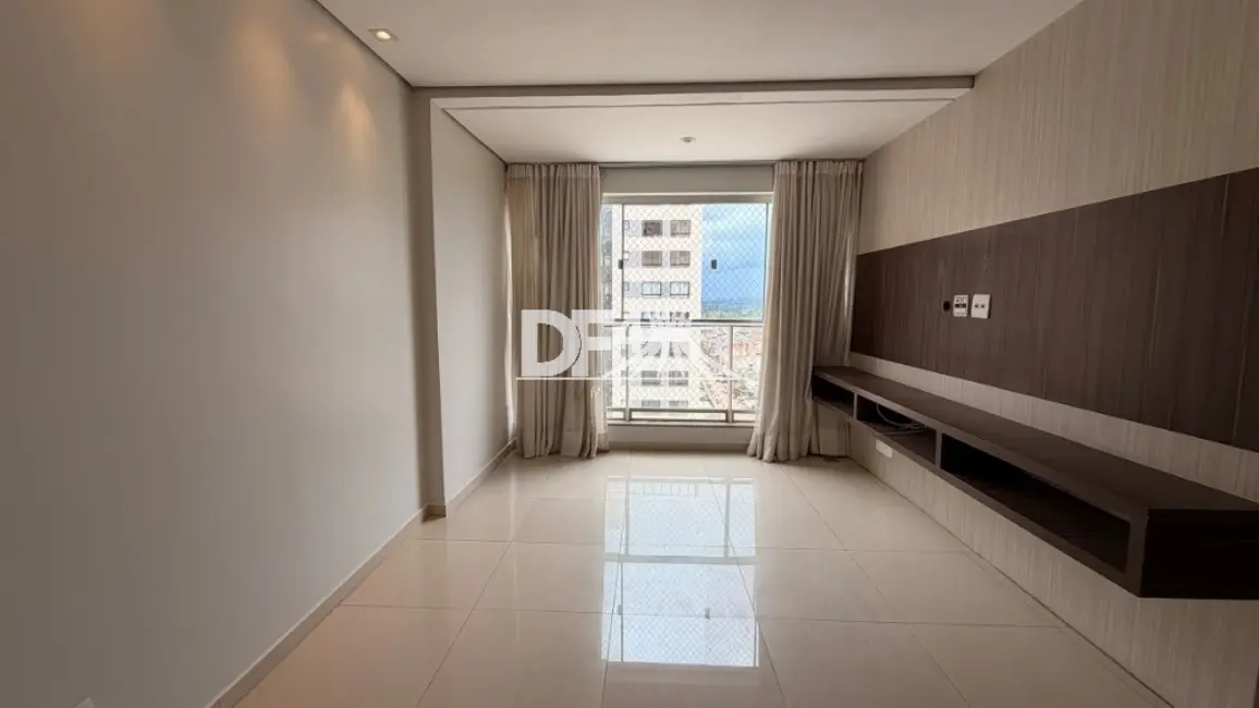 Foto 4 de Apartamento com 2 quartos para alugar, 100m2 em Guará II, Brasilia - DF