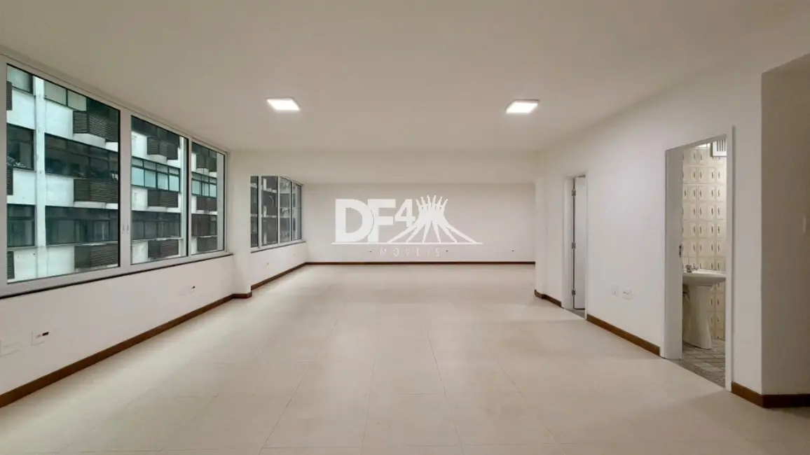 Foto 3 de Sala Comercial para alugar, 111m2 em Asa Sul, Brasilia - DF