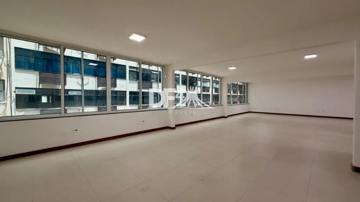 Foto 2 de Sala Comercial para alugar, 111m2 em Asa Sul, Brasilia - DF