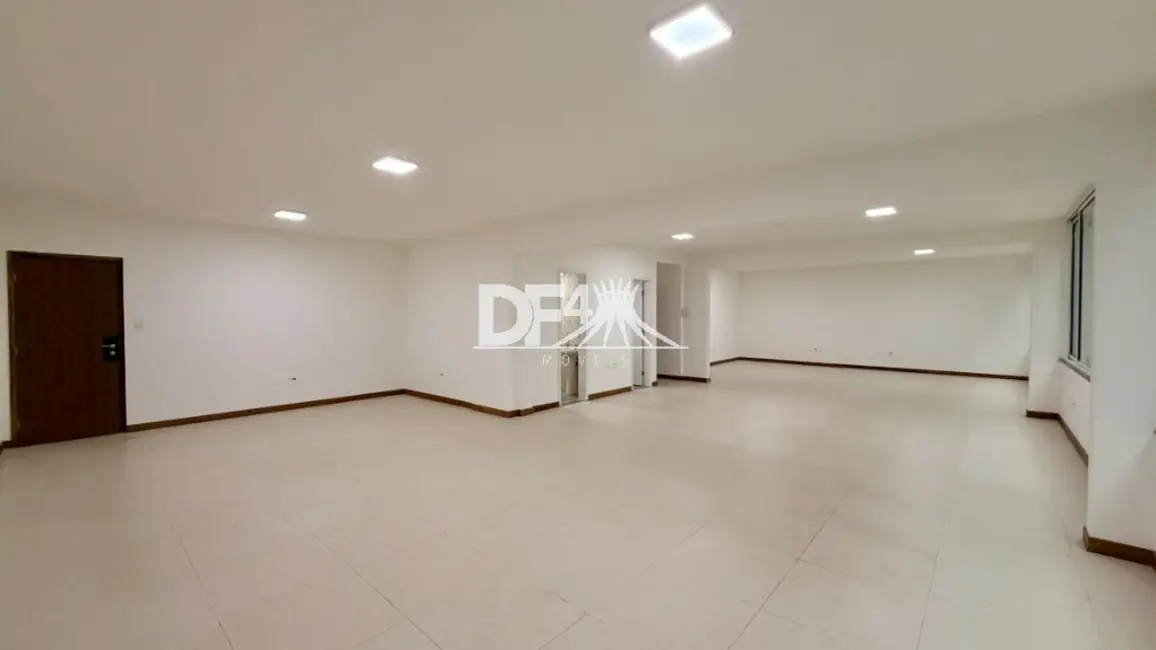 Foto 1 de Sala Comercial para alugar, 111m2 em Asa Sul, Brasilia - DF