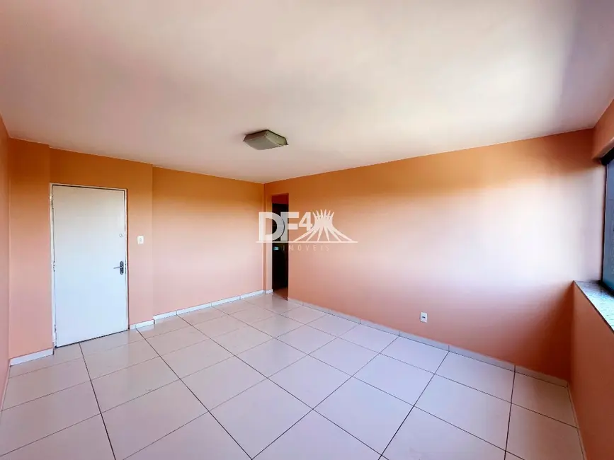 Apartamento com 3 quartos para alugar, 65m2 em Cruzeiro Novo, Brasilia - DF - imagem 2 Foto 2 de Apartamento com 3 quartos para alugar, 65m2 em Cruzeiro Novo, Brasilia - DF