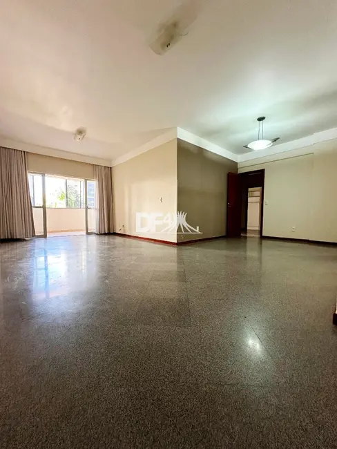 Foto 5 de Apartamento com 4 quartos à venda, 154m2 em Asa Sul, Brasilia - DF