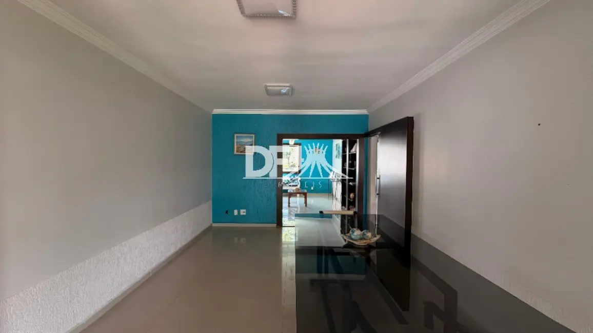 Casa de Condomínio com 3 quartos à venda, 650m2 em Brasilia - DF - imagem 9 Foto 9 de Casa de Condomínio com 3 quartos à venda, 650m2 em Brasilia - DF