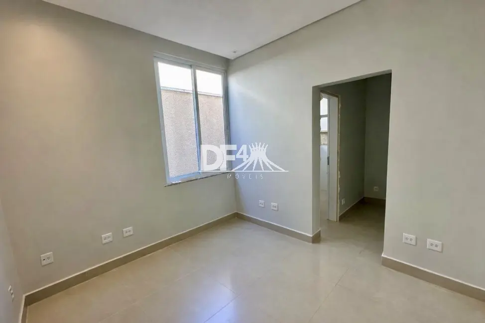 Casa de Condomínio com 3 quartos à venda, 370m2 em Setor Habitacional Arniqueira (Águas Claras), Brasilia - DF - imagem 9 Foto 9 de Casa de Condomínio com 3 quartos à venda, 370m2 em Setor Habitacional Arniqueira (Águas Claras), Brasilia - DF