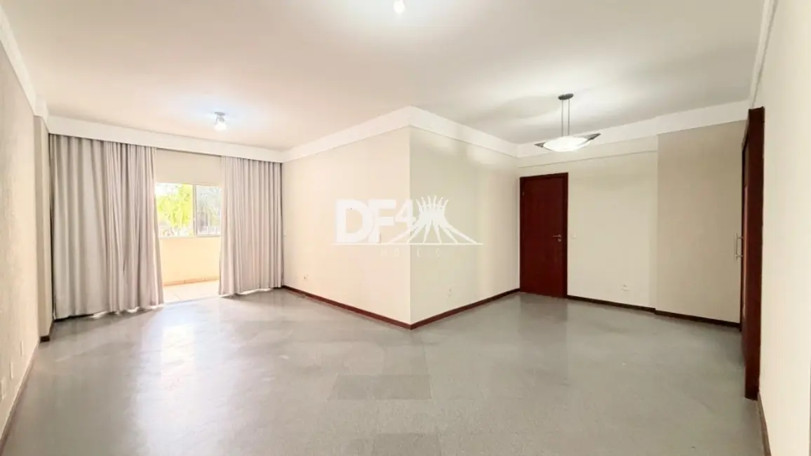 Apartamento com 4 quartos à venda, 154m2 em Asa Sul, Brasilia - DF - imagem 2 Foto 2 de Apartamento com 4 quartos à venda, 154m2 em Asa Sul, Brasilia - DF
