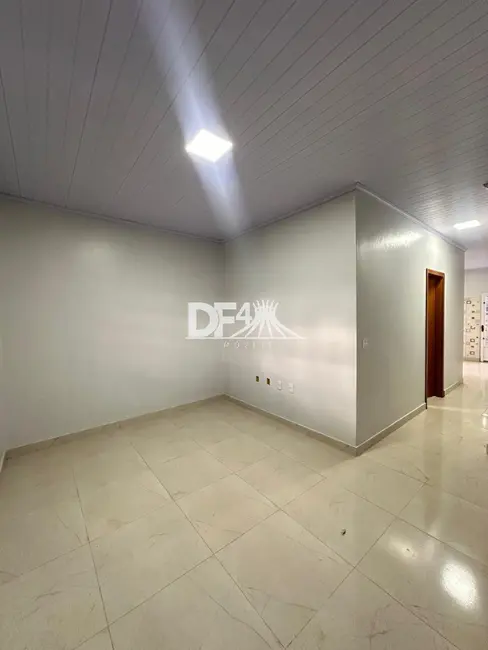 Casa com 3 quartos para alugar, 126m2 em Ceilândia Norte (Ceilândia), Brasilia - DF - imagem 4 Foto 4 de Casa com 3 quartos para alugar, 126m2 em Ceilândia Norte (Ceilândia), Brasilia - DF