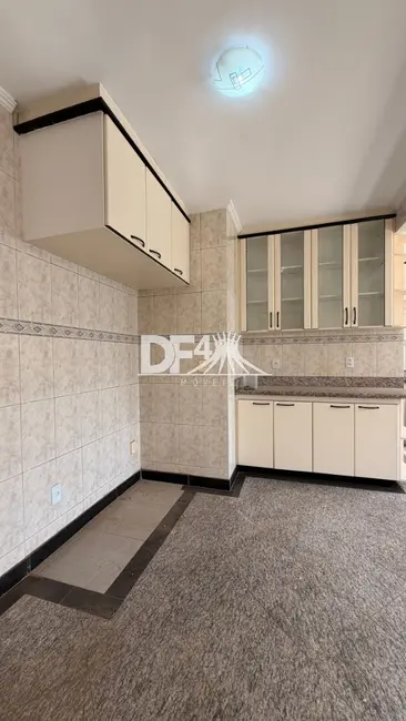 Foto 6 de Casa com 4 quartos para alugar, 250m2 em Taguatinga Norte (Taguatinga), Brasilia - DF
